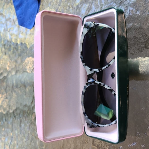 Sunglass frames - Picture 2 of 8